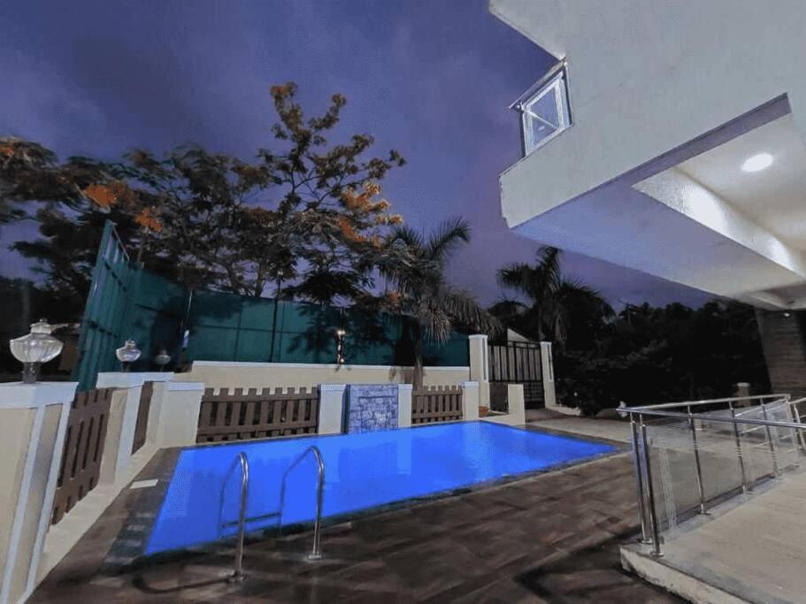 Leisure Villa Khandāla エクステリア 写真